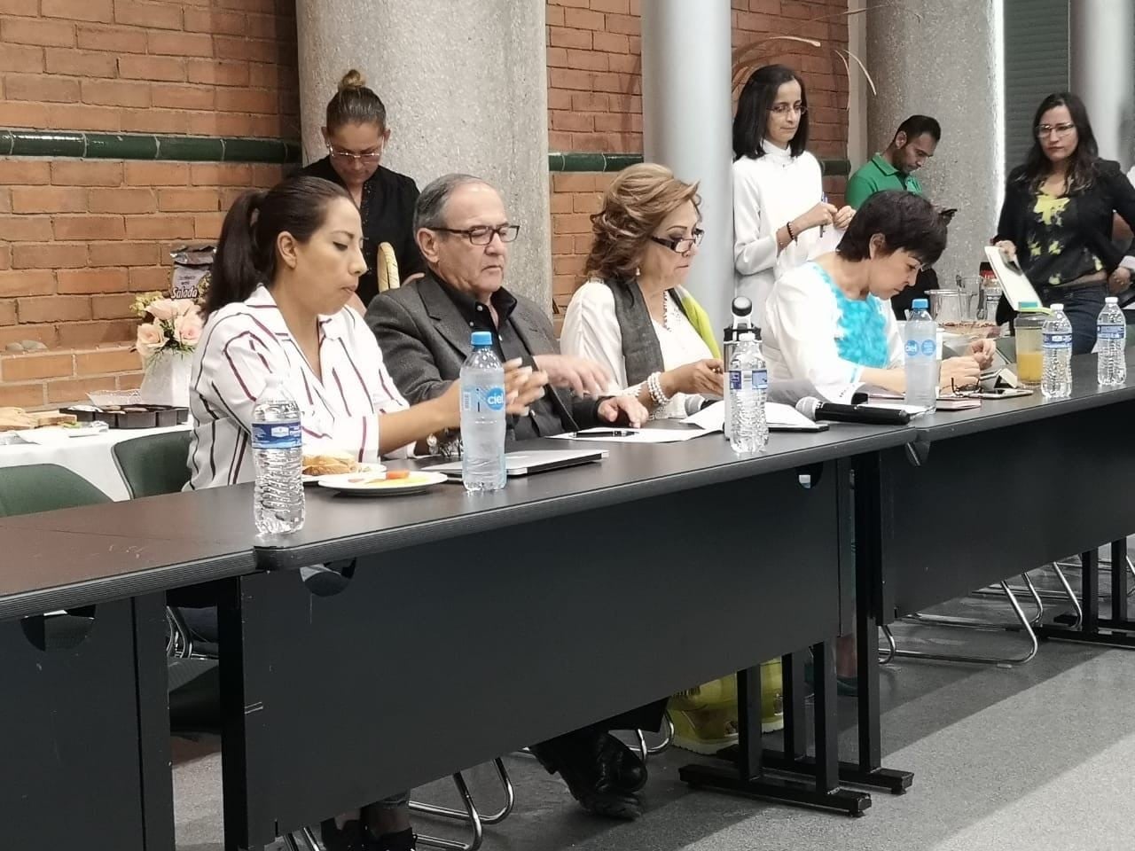 Aprueban tercer informe de gobierno de Santillana