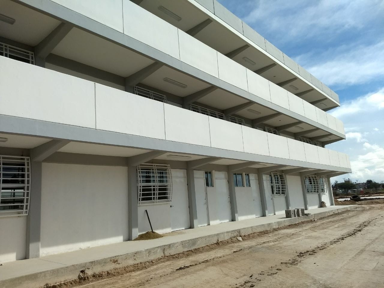 Prepa militar de León lleva más del 80% de avance