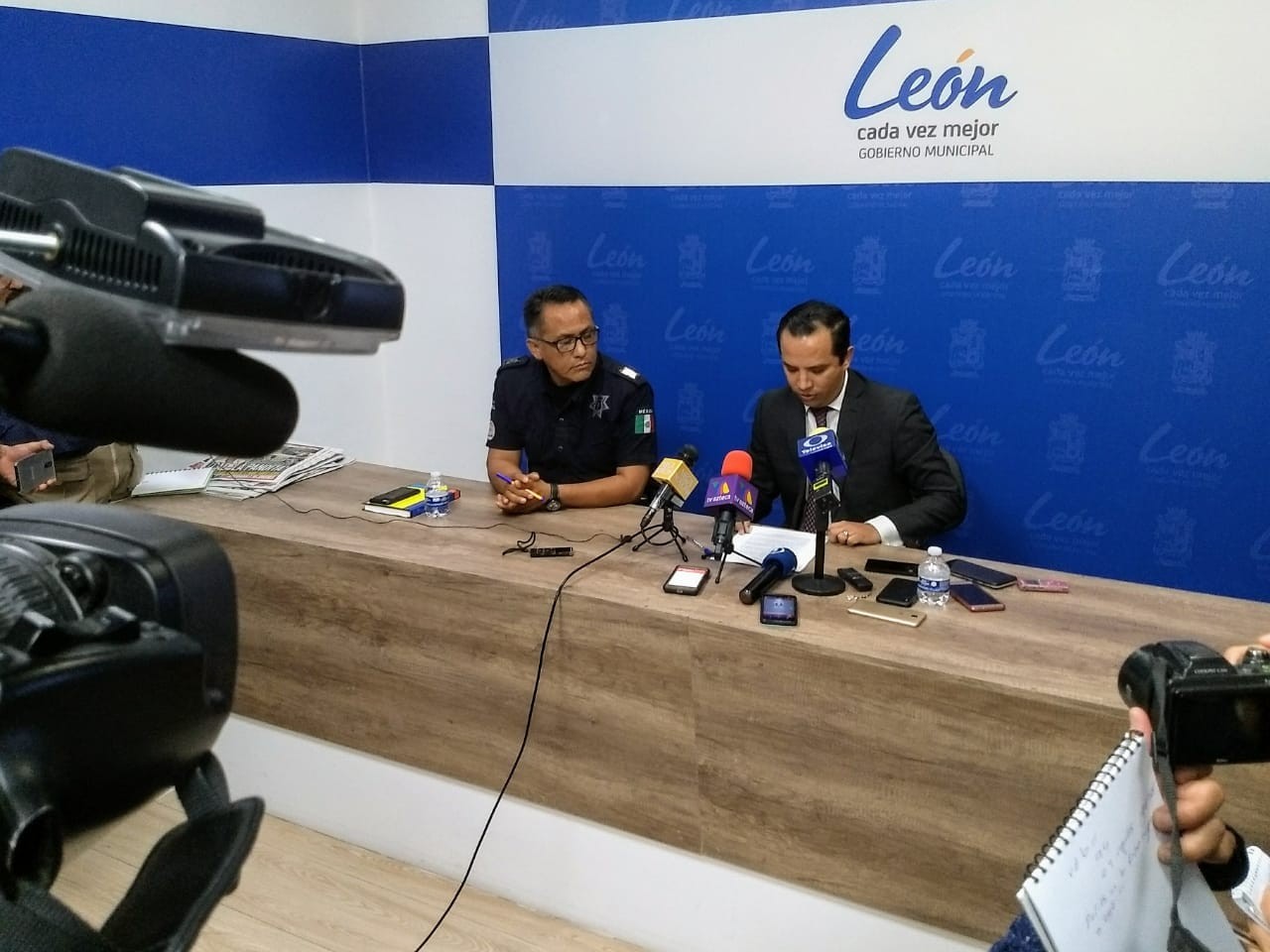 Leoneses no denuncian, prefieren publicarlo en redes sociales