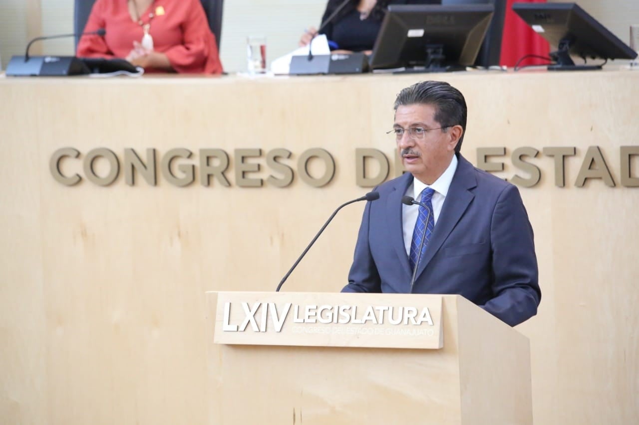 Aprueban iniciativa del GPPAN que regula el pago de agua en condominios