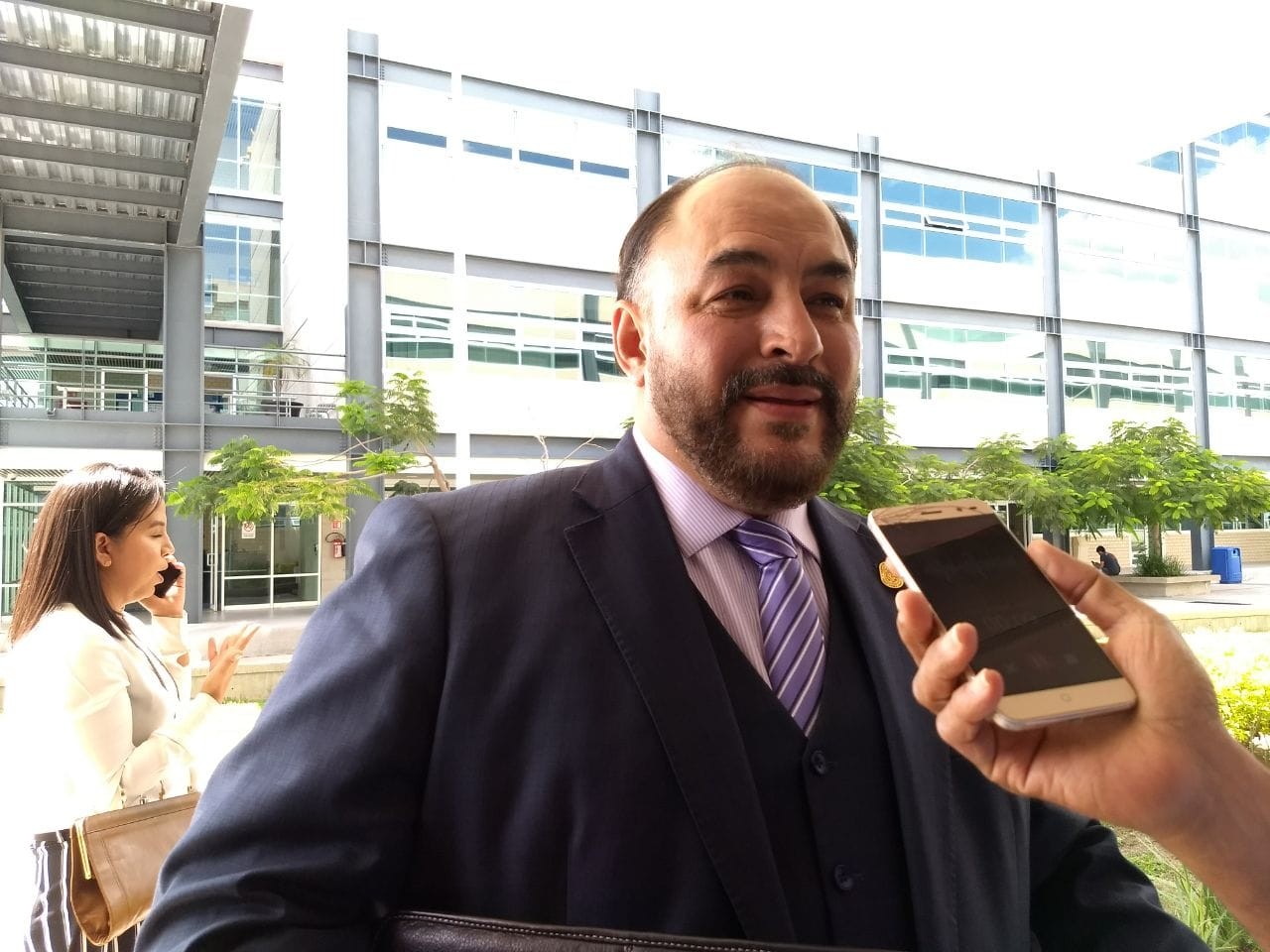 Rechaza Colegio de Abogados alza a transporte