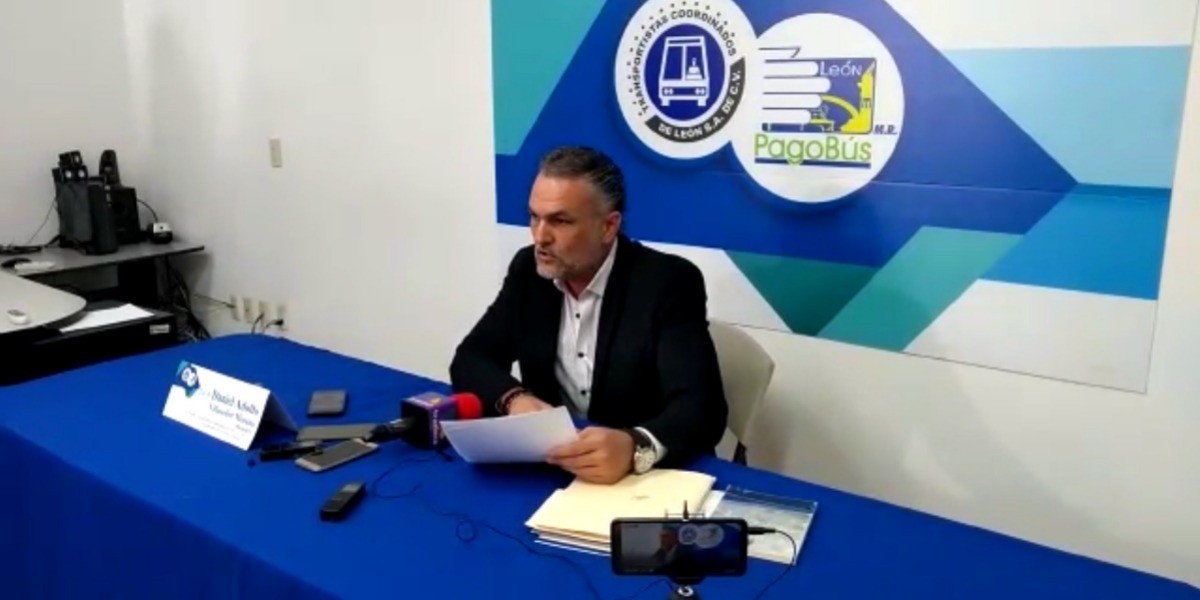 Aceptan transportistas ajuste tarifario y asumen compromisos