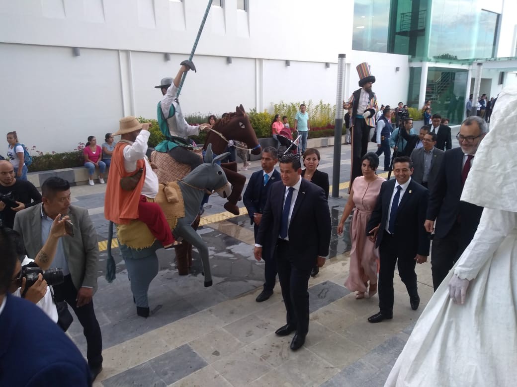 Presenta gobernador programa artístico del Teatro de la Ciudad en Purísima del Rincón