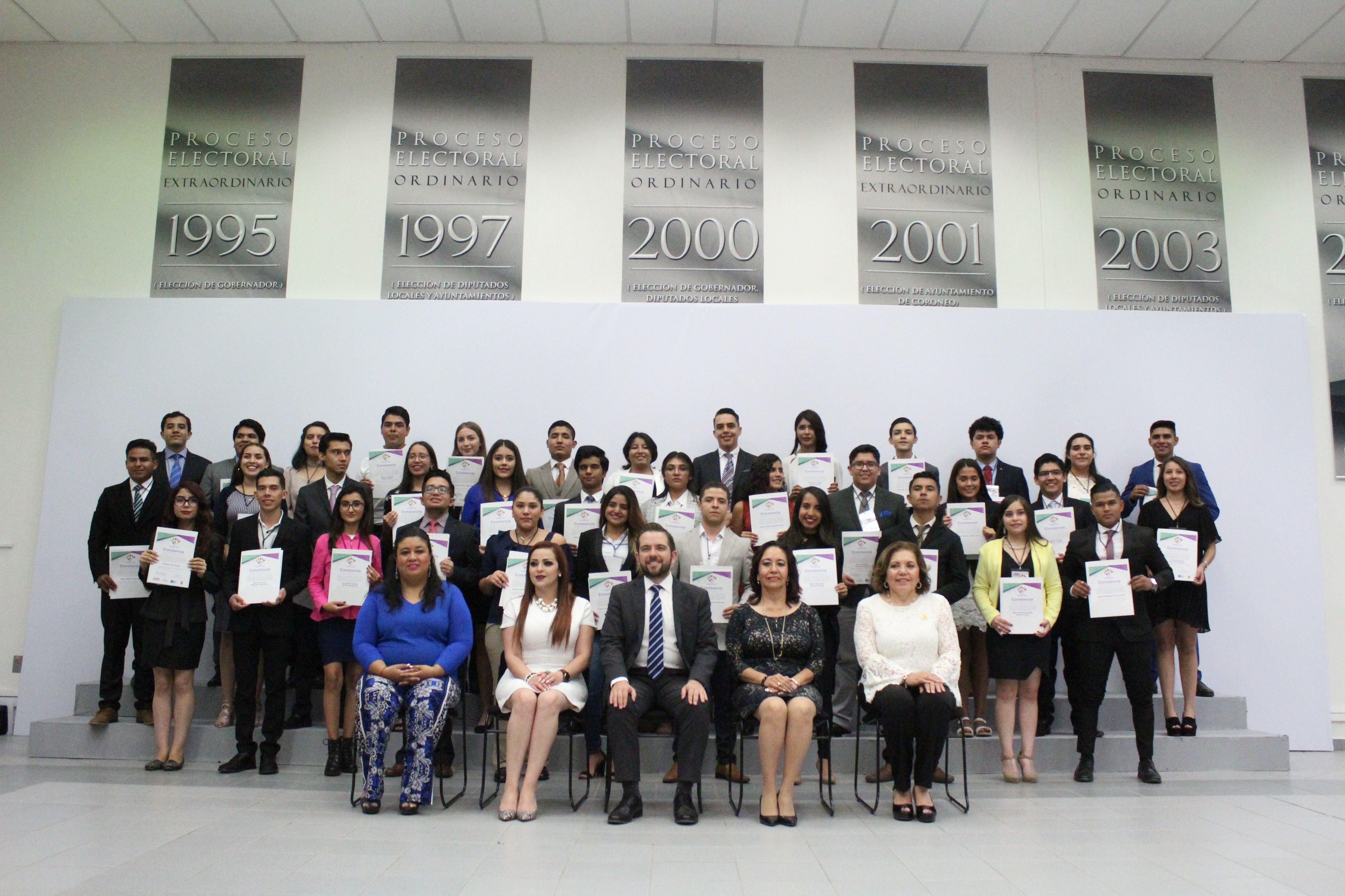 Guanajuato tiene a sus 36 diputados juveniles con voz y voto: Víctor Zanella  