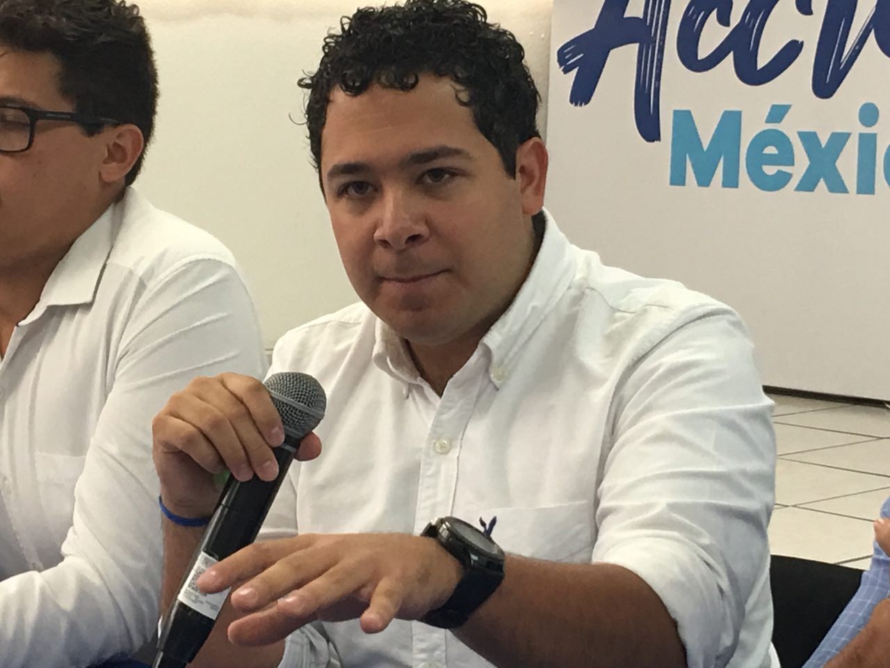 Denuncia PAN clientelismo político en becas Jóvenes Transformando el Futuro