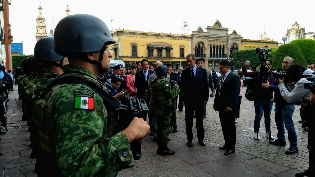 Con autonomía patrulla Guardia Nacional en León