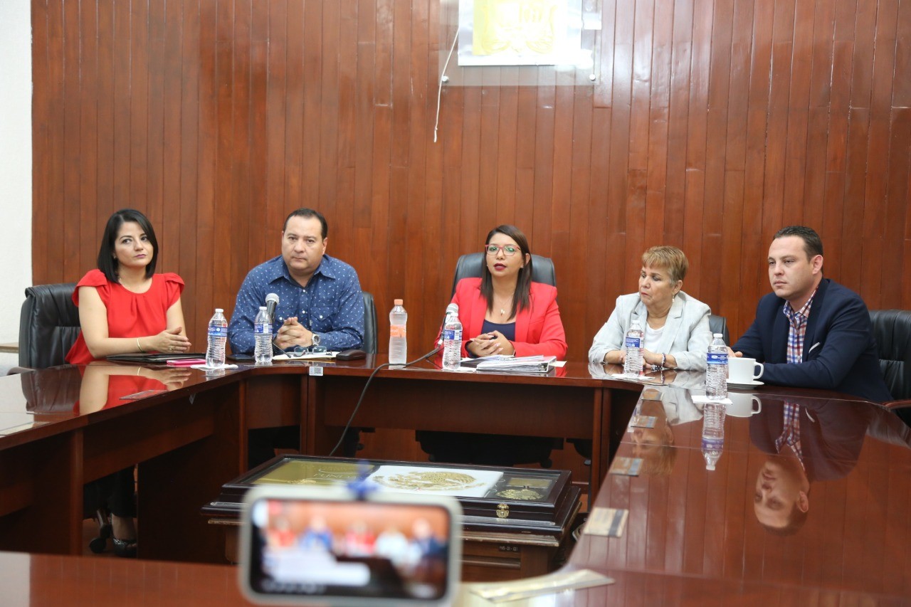 Trabajan a favor de las mujeres con protocolos de protección