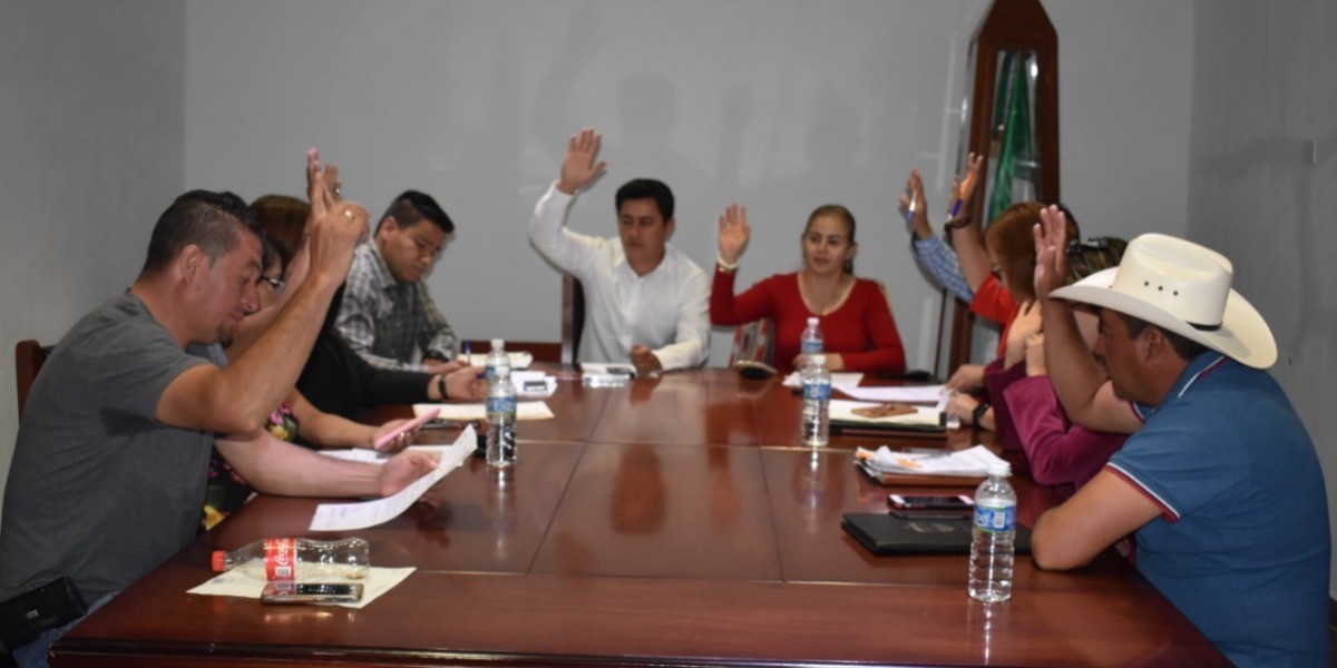 Integran a nuevos perfiles al Ayuntamiento