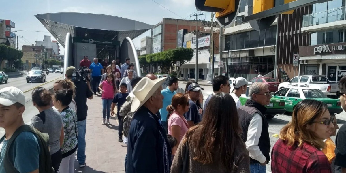 Inician obras en paradero de la oruga La Soledad