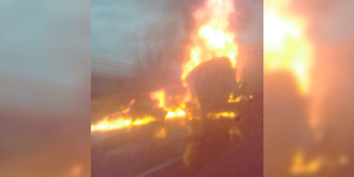 Trágico accidente de un tráiler; el chofer se quedó dormido
