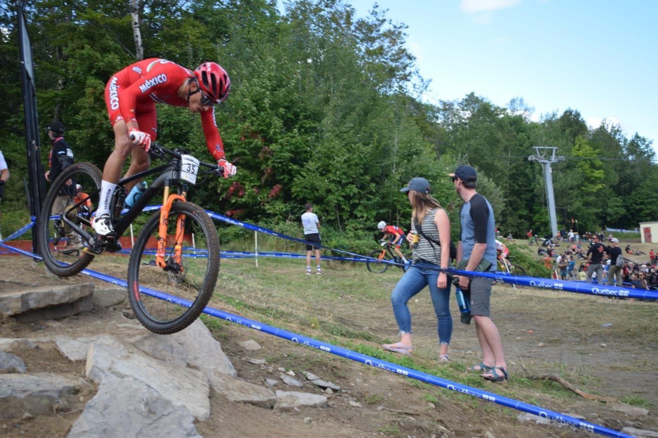 Gerardo Ulloa hace histórica participación para México en Mundial
