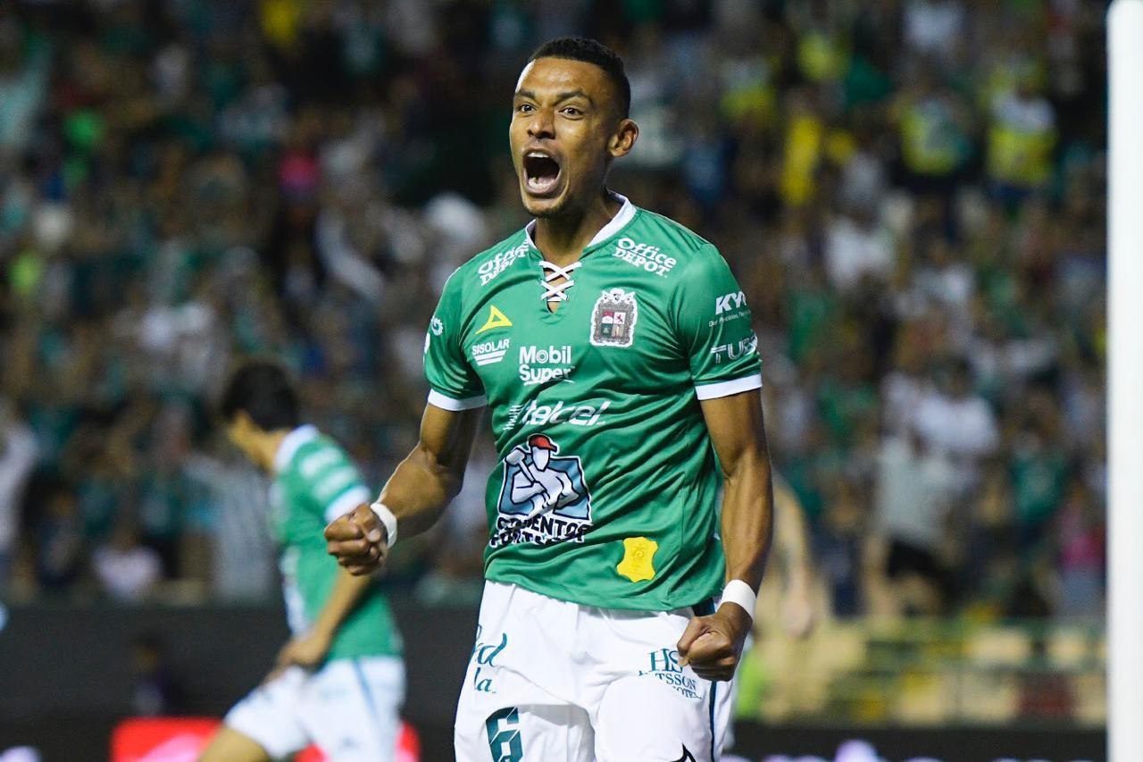 León remonta marcador y se lleva el triunfo ante Juárez