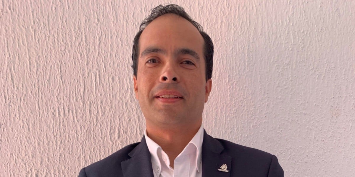 Exhorta Coparmex León a agilizar entrega de tabletas para policías municipales