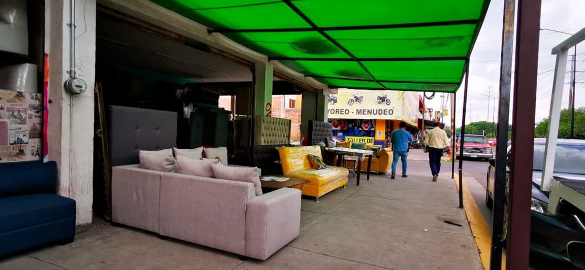 Sanciona Fiscalización a 7 mueblerías