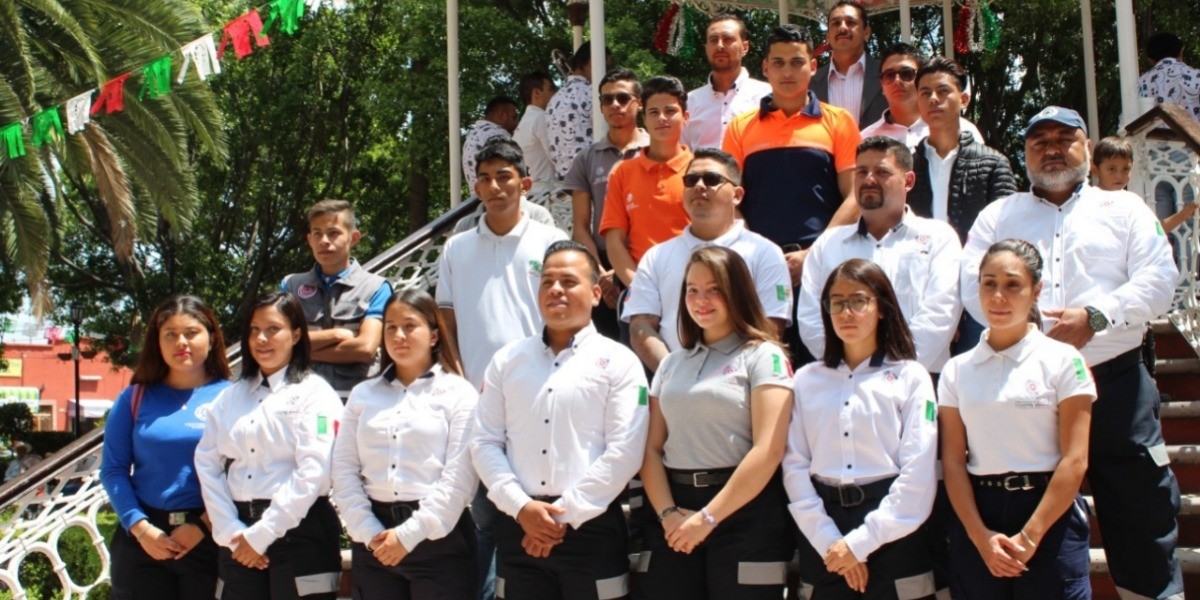 Reconocen labor de elementos de Protección Civil