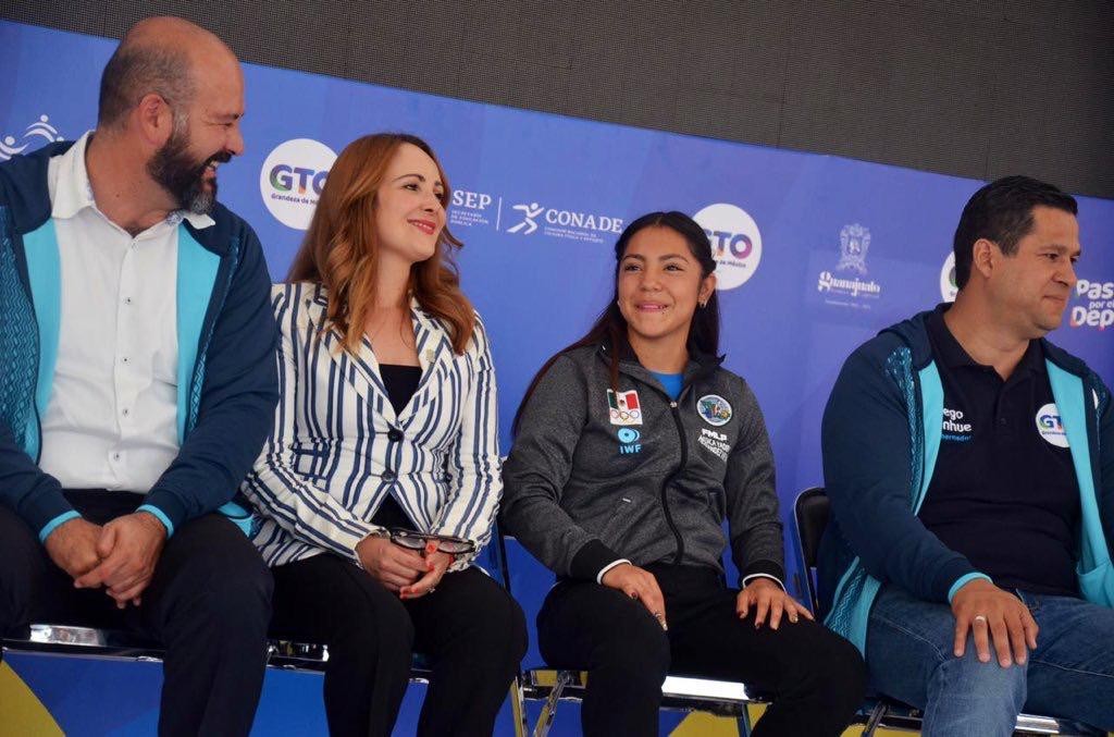 Isaac Piña y CODE prometen apoyo para rehabilitar a Yesica Hernández