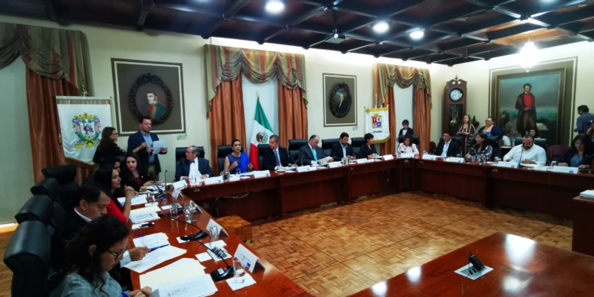 Proyectan primera reestructura del gobierno de López Santillana