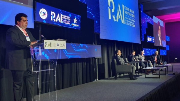 Destaca Pedro Haces potencial de la Industria 4.0 en México