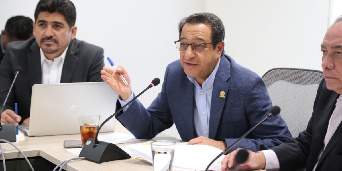 Realizan tercera mesa de trabajo para analizar iniciativa de Ley de Hospedaje por Plataformas Digitales