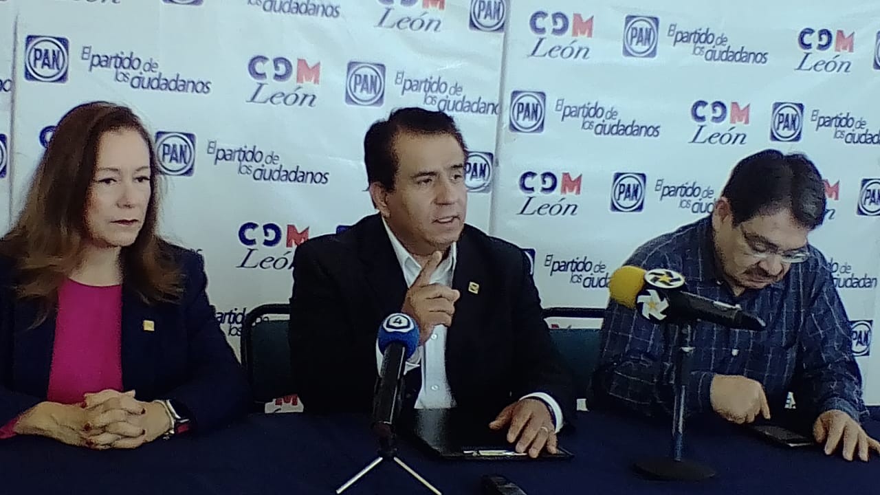 Diputados locales no deben autorizarse aumento salarial: PAN