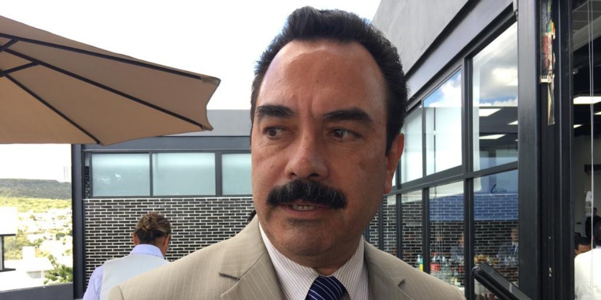 Llega tarde empréstito para el estado: CMIC