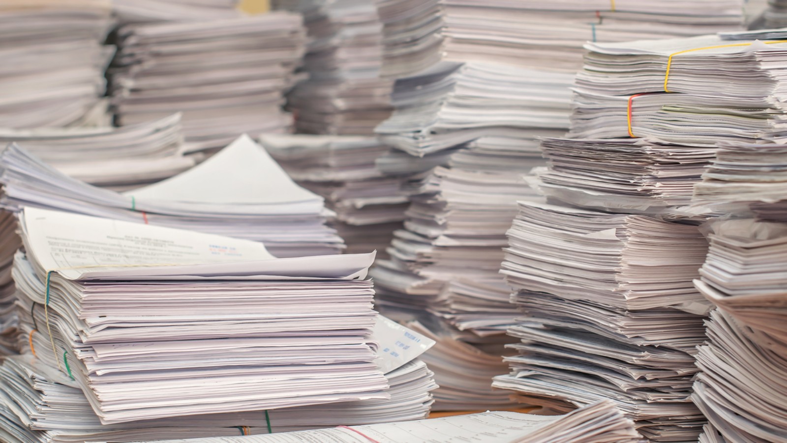 Aprueba Congreso exhorto para reducir uso de papel