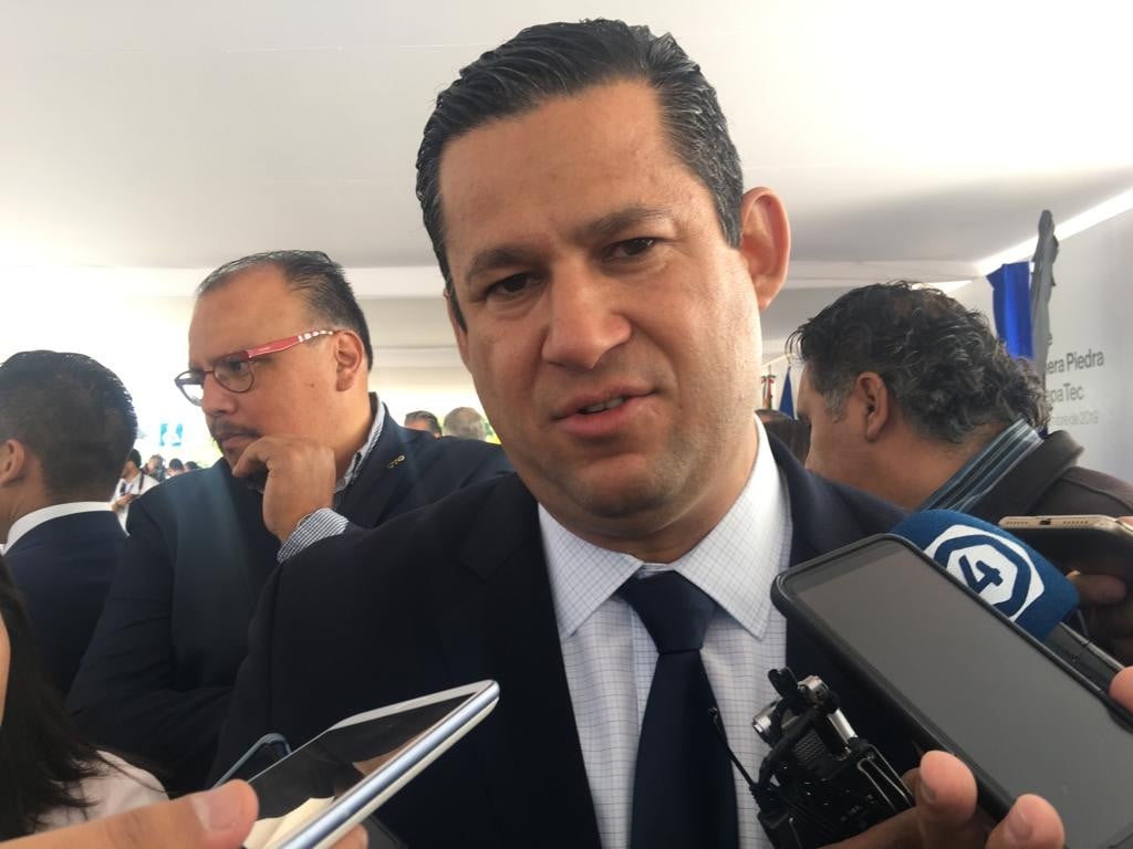 Recomienda Sinhue al gobierno federal a no engancharse con publicaciones de redes sociales