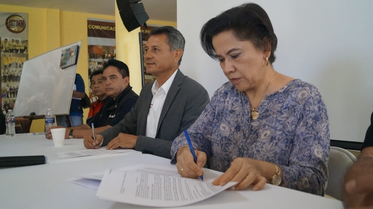 Firman Inaeba y sindicato acuerdo para instruir a trabajadores