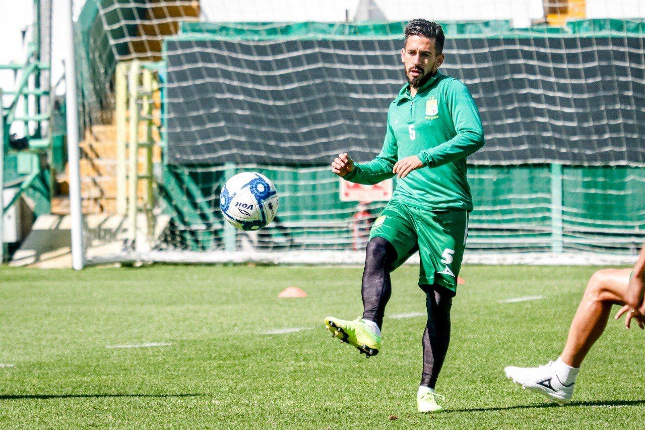 Navarro y León aspiran al subliderato ante Tijuana