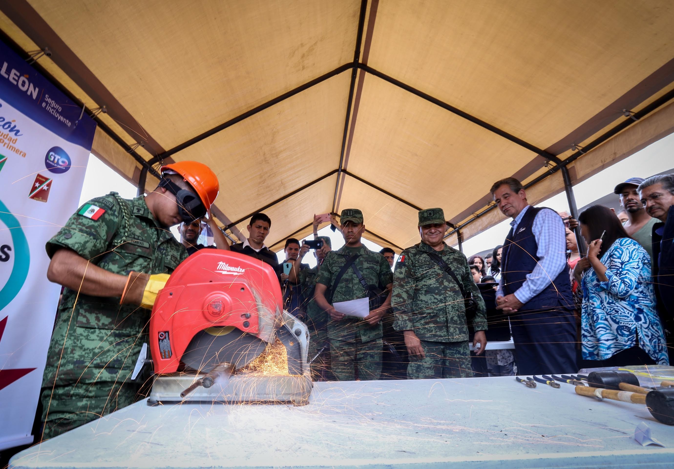 Propician convivencia en Villas de San Juan e inicia Desarme Voluntario