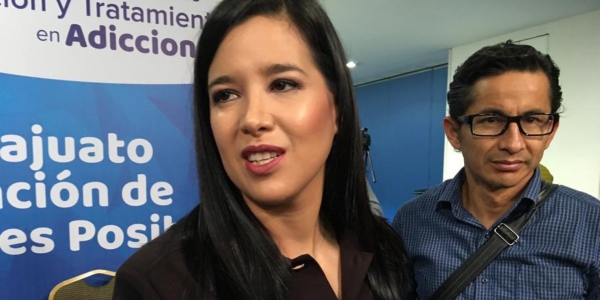 Llama comisionada de Seguridad Ciudadana a prevenir adicciones desde el hogar