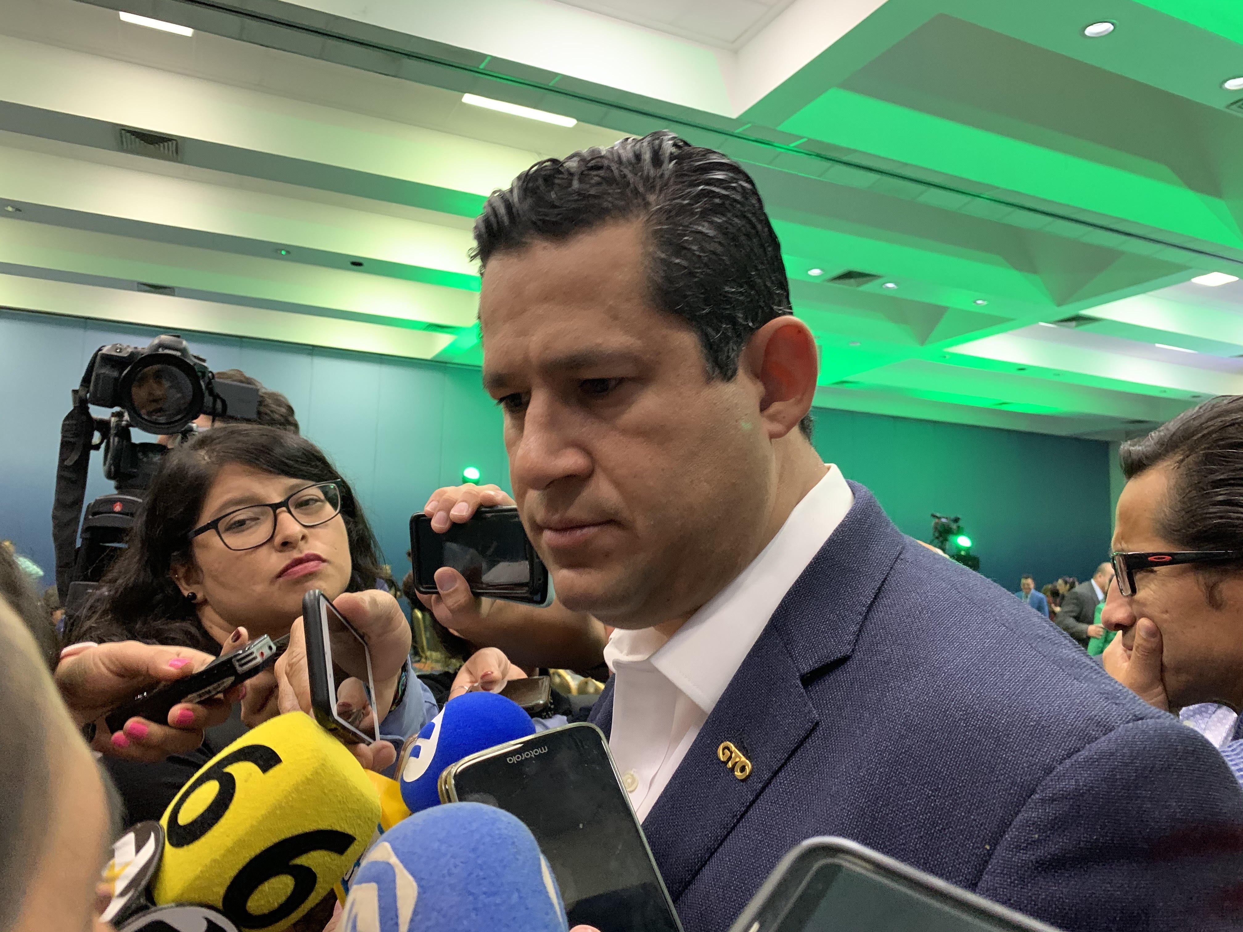 Piden recursos para carretera ante Hacienda