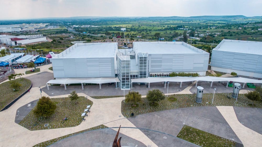 Busca Guanajuato instalar Universidad de Microsoft en Parque Bicentenario
