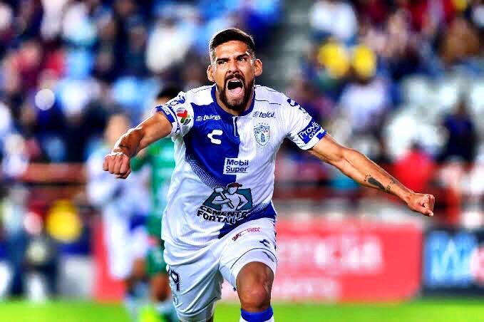 León busca refuerzos tras la baja de JJ Macías