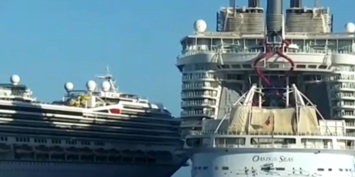 Por error de cálculo, cruceros chocan de frente en Cozumel