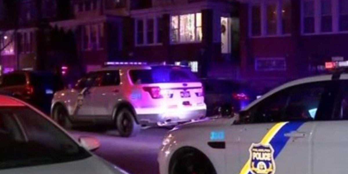 Estadounidense acuchilla y mata a su pareja frente a sus hijos