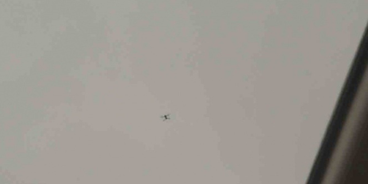 Drones sobrevuelan la embajada de México en Bolivia