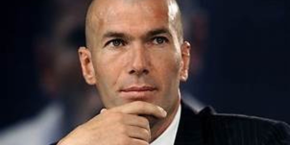 En 2001 elevé mi futbol, admite Zidane
