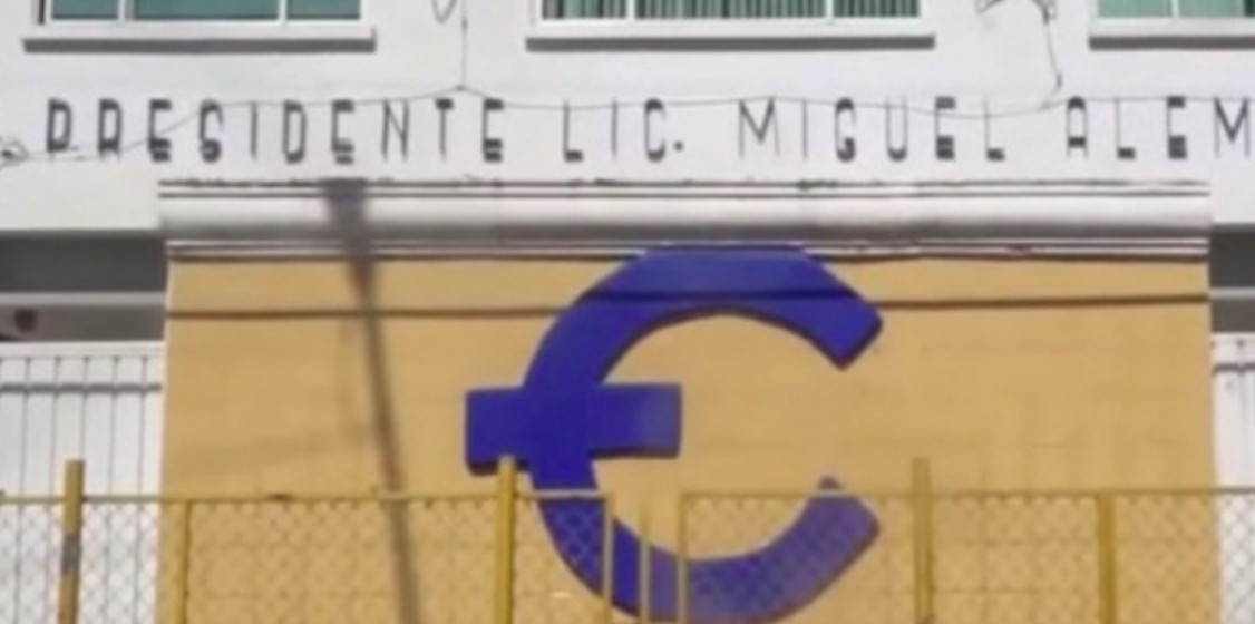 Niño de primaria amenaza a sus compañeros con navaja