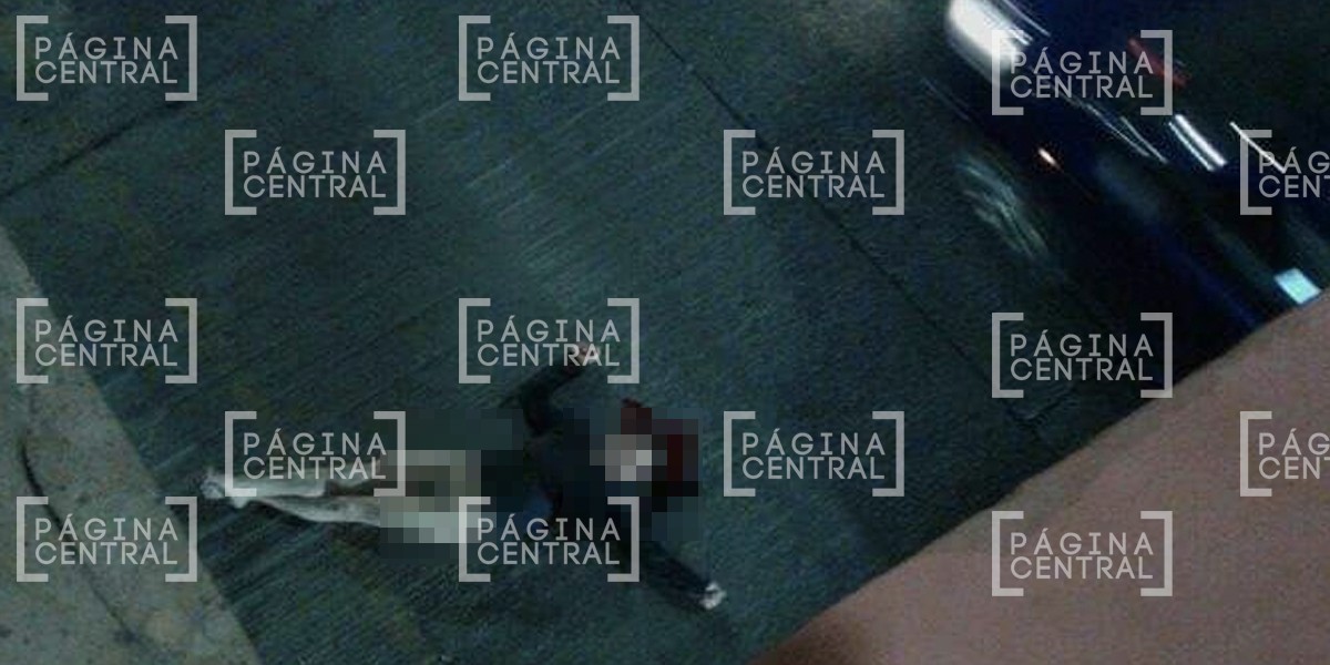 Se lanzó al Malecón del Río y sobrevive