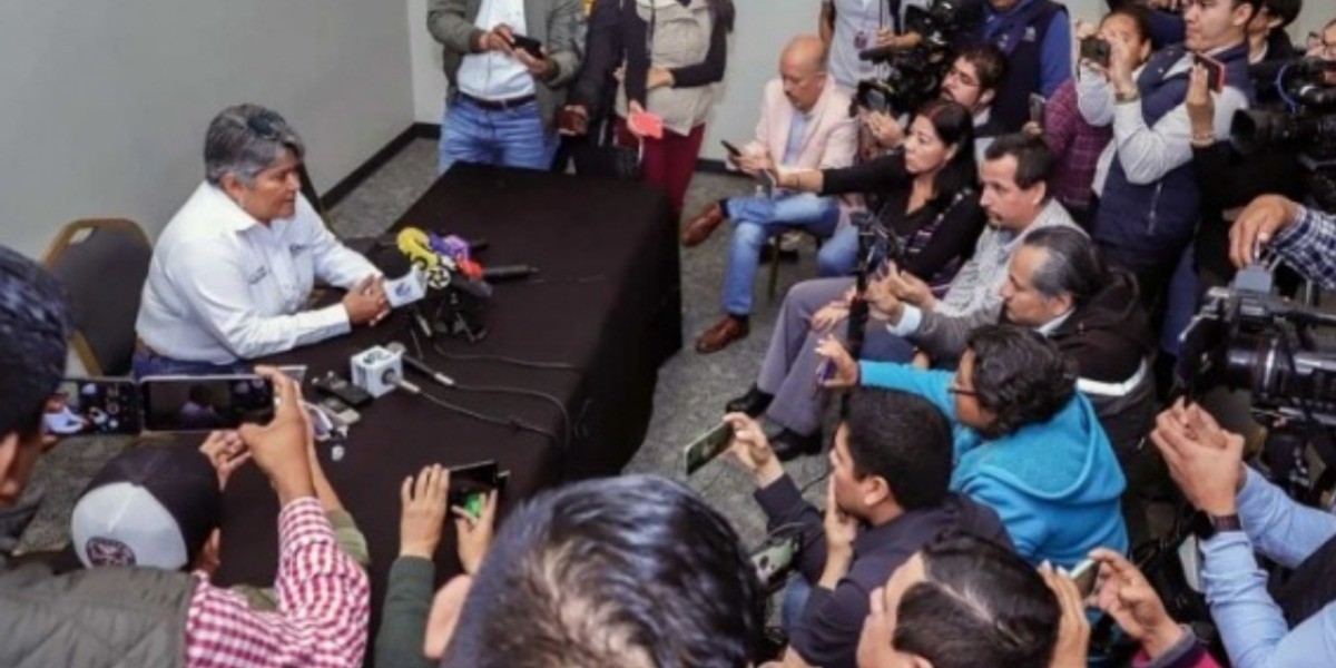 Descartan coronavirus en profesor del IPN