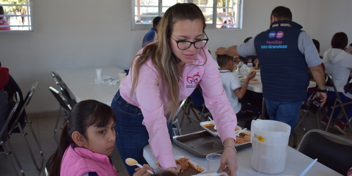 Inauguran comedor comunitario en Manuel Doblado