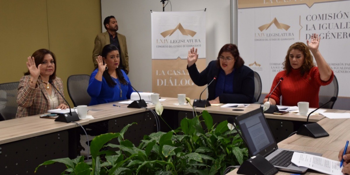 Aprueban observaciones a la iniciativa de reforma Constitucional en materia de paridad