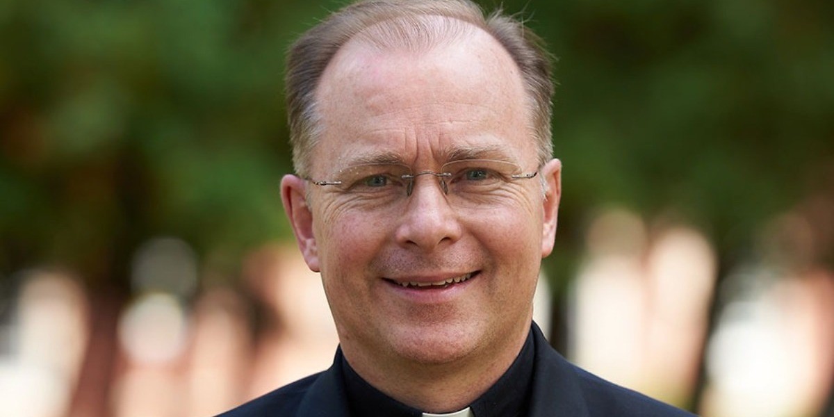 Nuevo líder de Legionarios de Cristo, acusado de encubrir pederastas