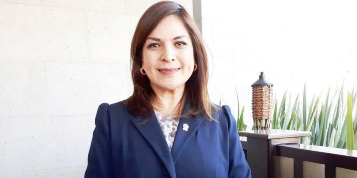 Celayenses piden ante diputados revocar mandato de alcaldesa