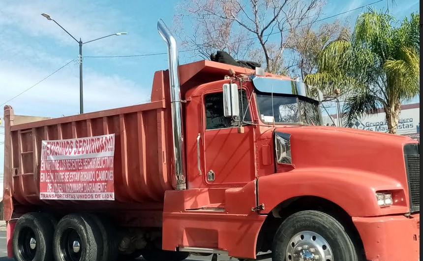 Exigen seguridad transportistas y tolveros de León