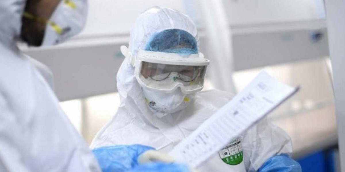 Analizan 3 posibles casos de coronavirus en México