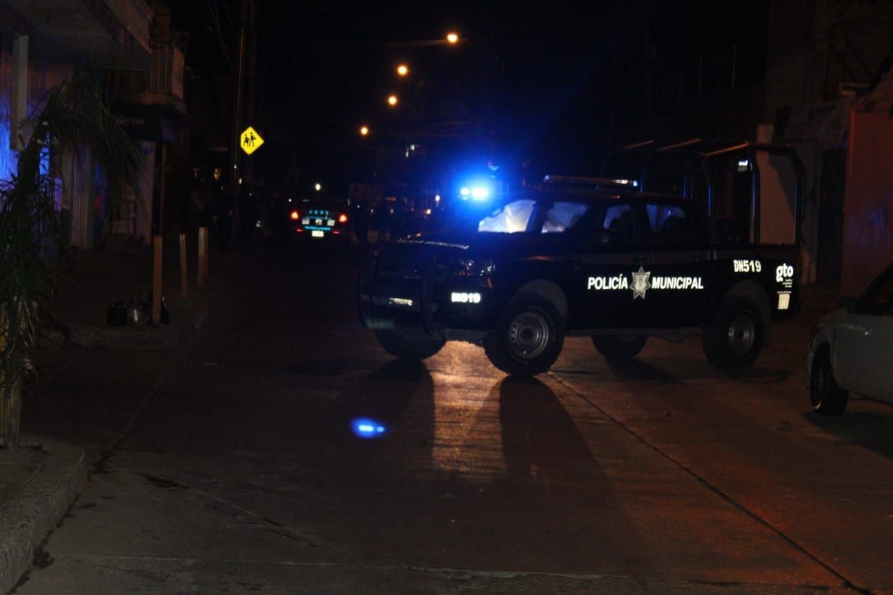 Muere mujer por daño colateral en ataque en Valle del Real