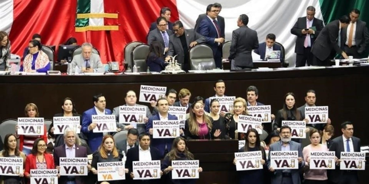 Diputados exigen proporcionar medicamentos a niños con cáncer