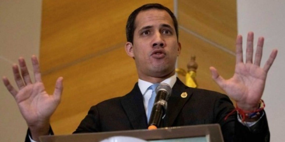 Guaidó llama a militares a derrocar a Maduro